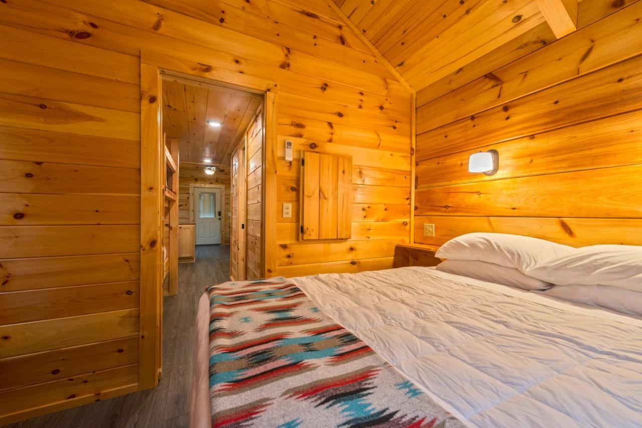 Great Escapes Rv College Station Parque de Campismo Bryan