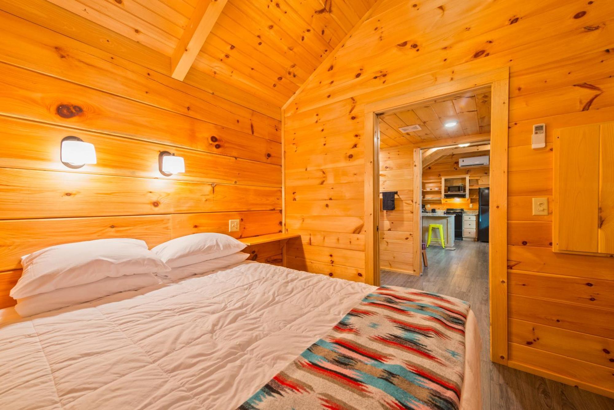 Parque de Campismo Great Escapes Rv College Station *