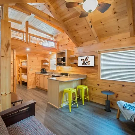 Great Escapes Rv Resort Bryan College Station Esterno foto