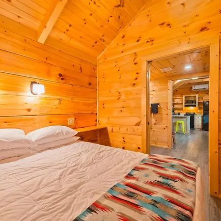 Great Escapes Rv Resort Bryan College Station Esterno foto