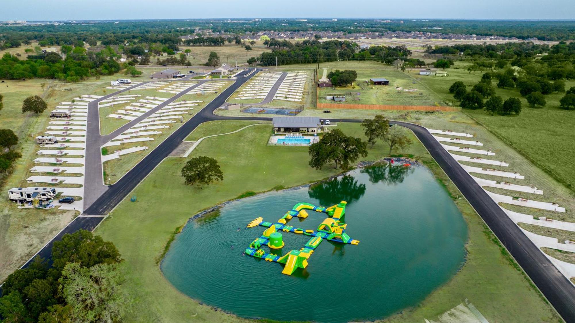 Great Escapes Rv College Station Campsite *